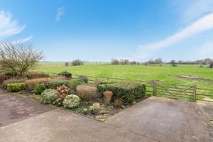 Garden/open countryside- click for photo gallery